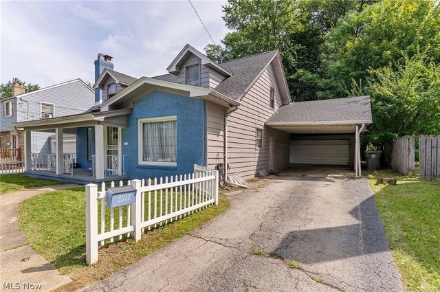 2311 Coronado Avenue, Youngstown, OH 44504