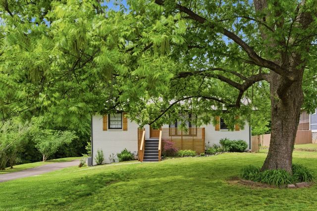 1216 Preston Dr, Nashville, TN 37206
