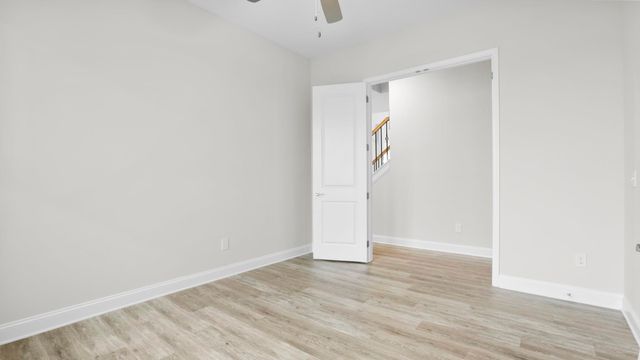 1516 Delhaven Court, Campobello, SC 29322