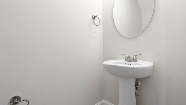 1516 Delhaven Court, Campobello, SC 29322