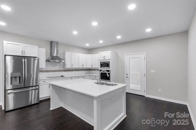 11228 Island View Lane, Lancaster, SC 29720