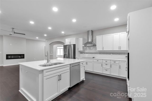 11228 Island View Lane, Lancaster, SC 29720