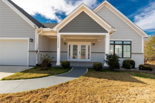 11228 Island View Lane, Lancaster, SC 29720