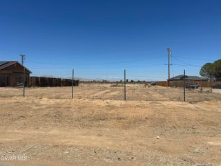 Ironwood Avenue, California City, CA 93505