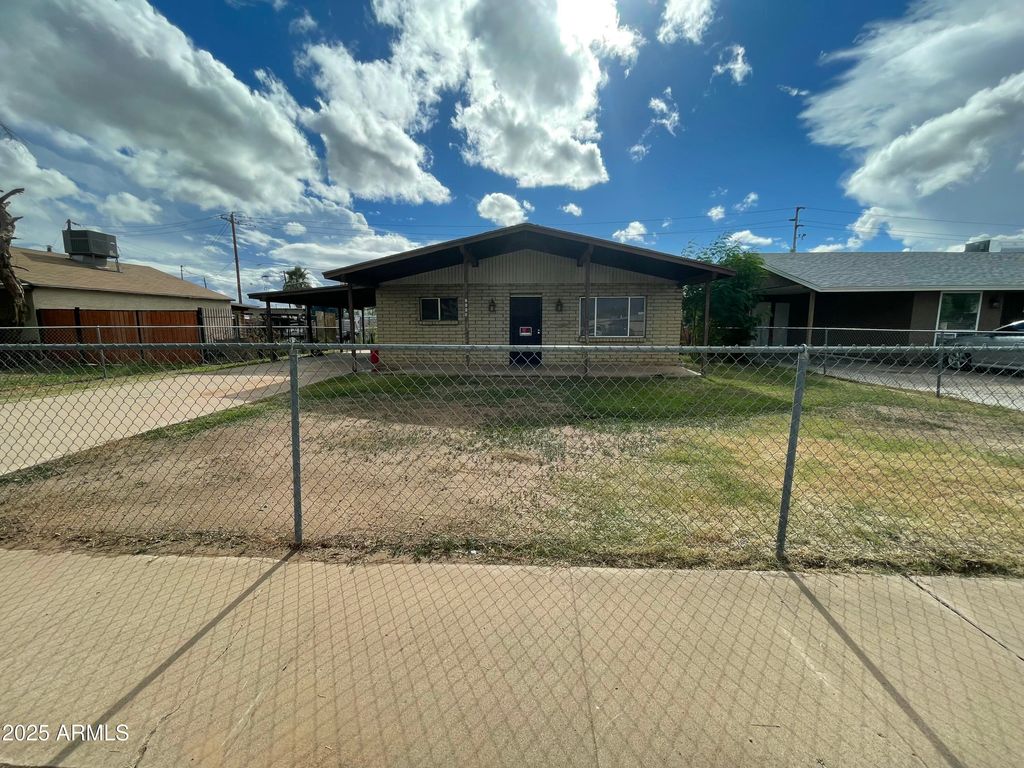 2509 W WASHINGTON Street, Phoenix, AZ 85009