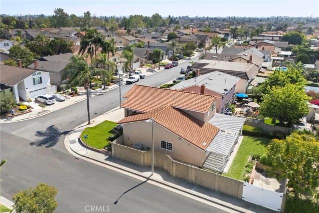 11335 Culebra, Cypress, CA 90630