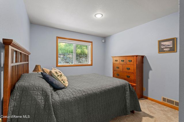 723 Trout Creek RD, Sandpoint, ID 83864