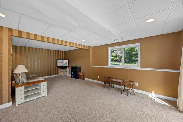 29977 Crocus Street NW, Isanti, MN 55040