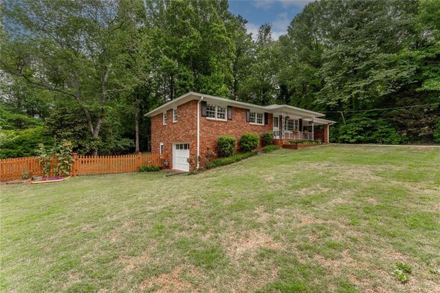 3030 Mary Drive, Marietta, GA 30066