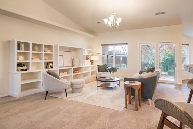 9949 Cardinal Street NW, Albuquerque, NM 87114