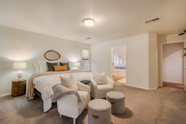 9949 Cardinal Street NW, Albuquerque, NM 87114