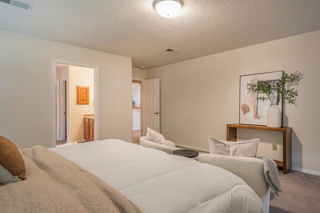 9949 Cardinal Street NW, Albuquerque, NM 87114