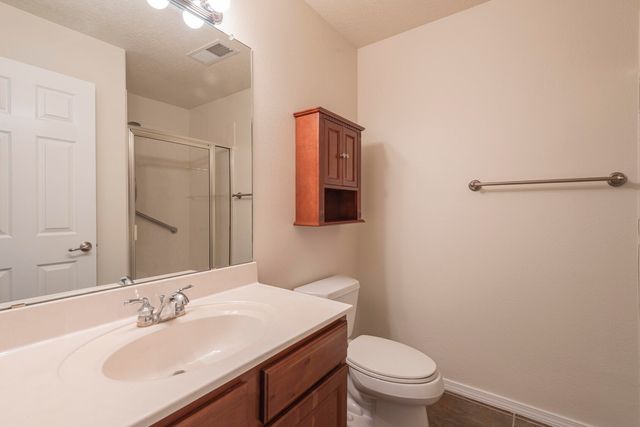 9949 Cardinal Street NW, Albuquerque, NM 87114