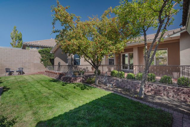 9949 Cardinal Street NW, Albuquerque, NM 87114