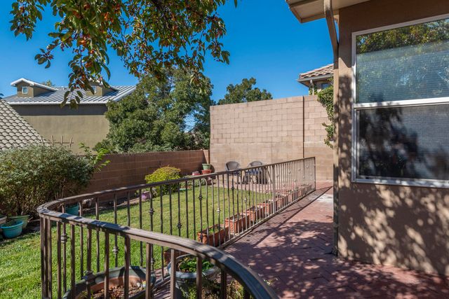 9949 Cardinal Street NW, Albuquerque, NM 87114