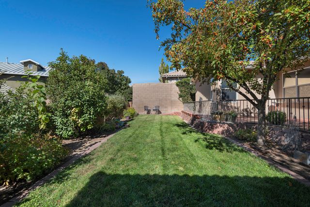 9949 Cardinal Street NW, Albuquerque, NM 87114