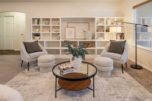 9949 Cardinal Street NW, Albuquerque, NM 87114