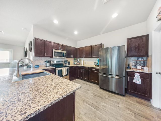 117 Garcitas Creek LN, Hutto, TX 78634