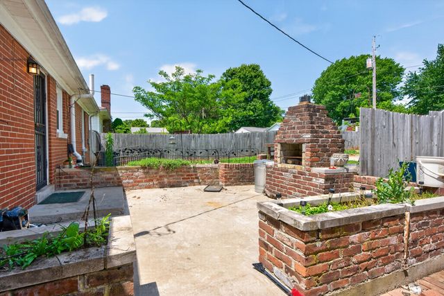 1109 Meridian Drive, Lexington, KY 40504