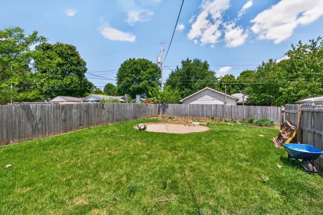 1109 Meridian Drive, Lexington, KY 40504