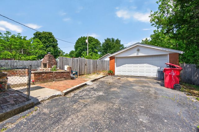 1109 Meridian Drive, Lexington, KY 40504