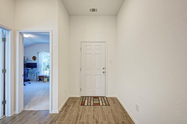 5407 Hitching Post, Lago Vista, TX 78645