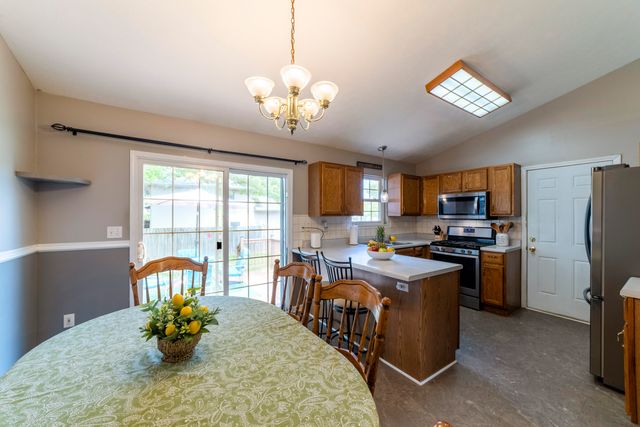 3624 Fairway Drive, Chesterton, IN 46304