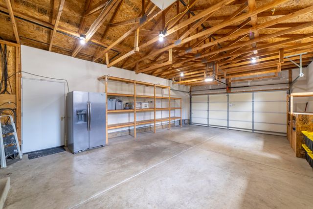 3624 Fairway Drive, Chesterton, IN 46304