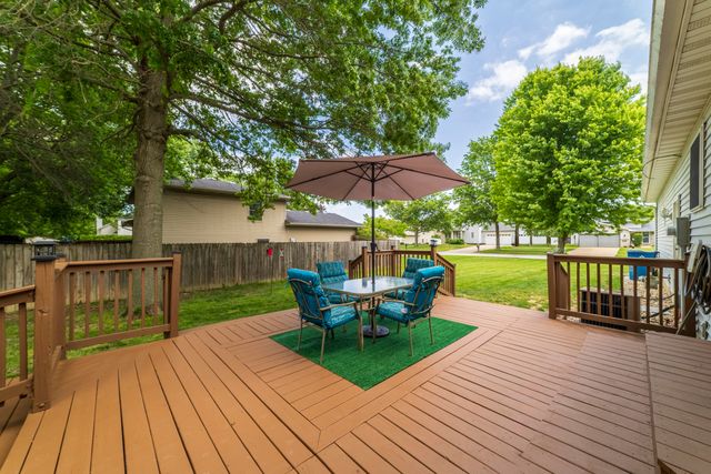 3624 Fairway Drive, Chesterton, IN 46304