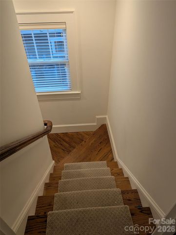 47 Cheshire Drive, Black Mountain, NC 28711