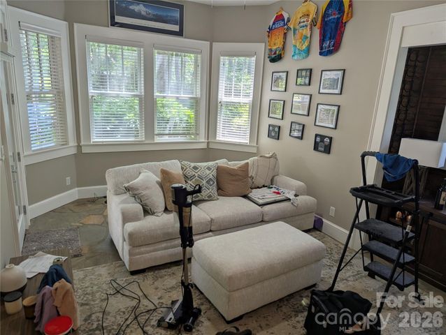 47 Cheshire Drive, Black Mountain, NC 28711
