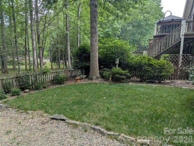 47 Cheshire Drive, Black Mountain, NC 28711