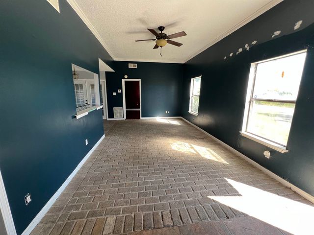 100 Wolfe Street, Thibodaux, LA 70301