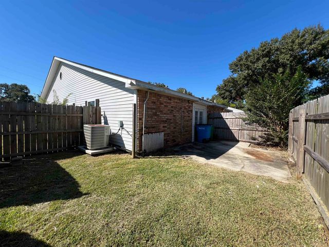 100 Wolfe Street, Thibodaux, LA 70301