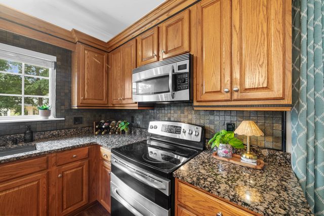 2929 Buckner Ln, Spring Hill, TN 37174