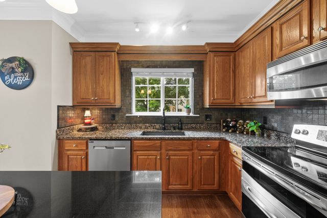 2929 Buckner Ln, Spring Hill, TN 37174