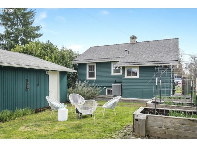 6035 Se KNIGHT St, Portland, OR 97206