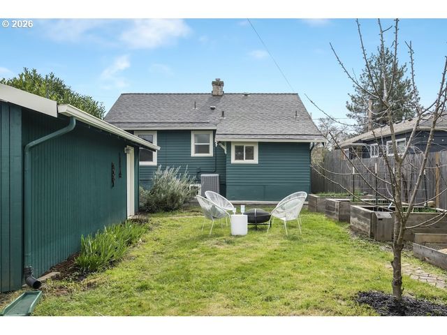 6035 Se KNIGHT St, Portland, OR 97206