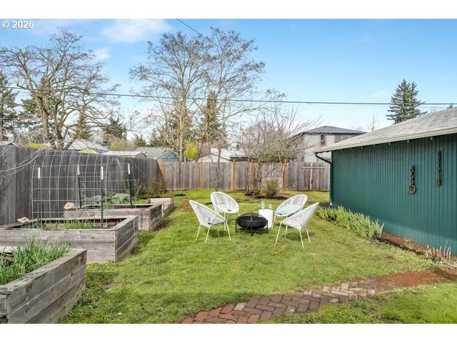 6035 Se KNIGHT St, Portland, OR 97206