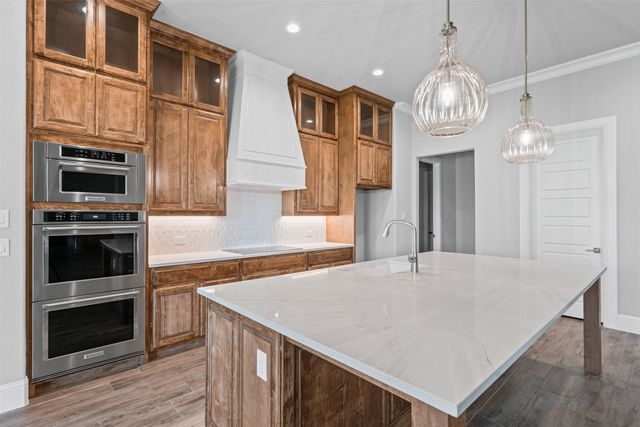 123 Club House Drive, Weatherford, TX 76087