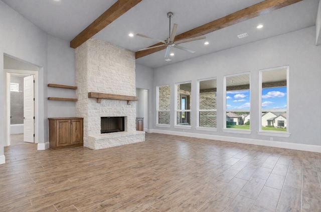 123 Club House Drive, Weatherford, TX 76087