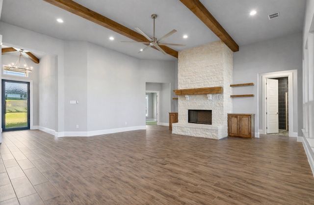 123 Club House Drive, Weatherford, TX 76087