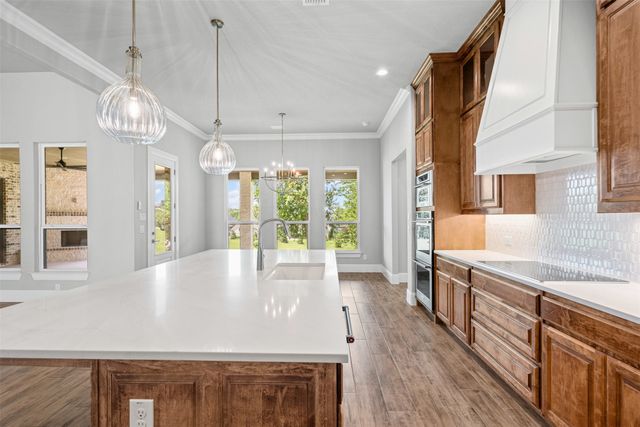 123 Club House Drive, Weatherford, TX 76087