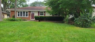 532 OAKWOOD Drive, Grayslake, IL 60030