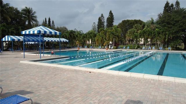 4106 S Carambola Circle 2107, Coconut Creek, FL 33066