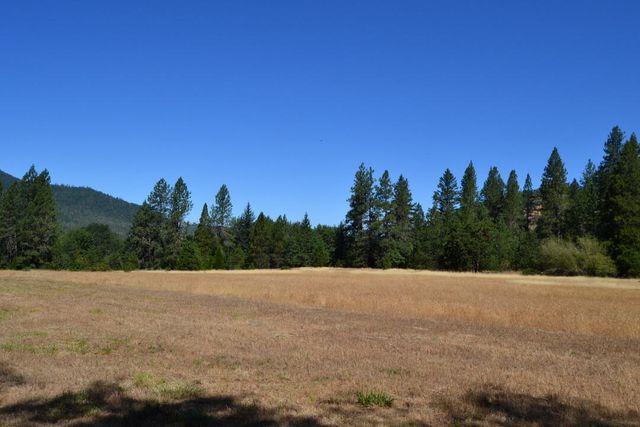 1100 Southside Road, Grants Pass, OR 97527