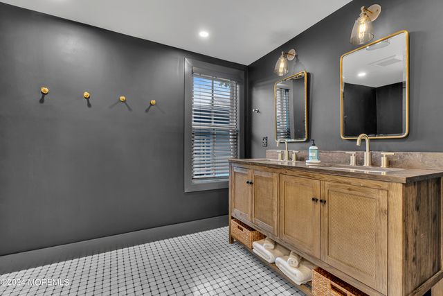 64 Webb Avenue, Ocean Grove, NJ 07756