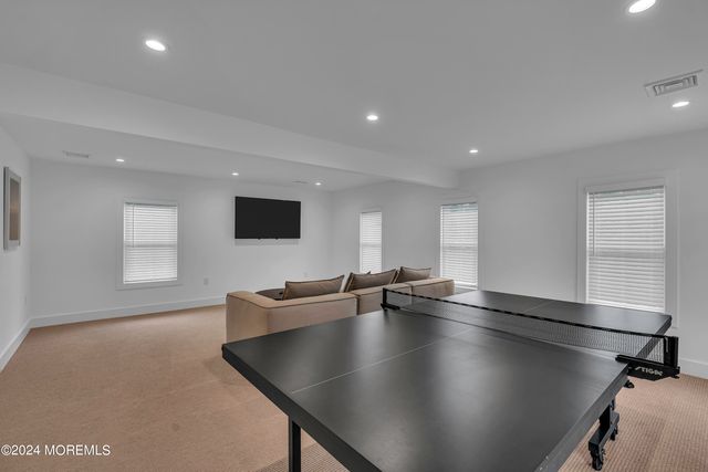 64 Webb Avenue, Ocean Grove, NJ 07756