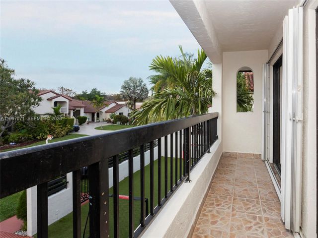 11722 SW 107th Ter, Miami, FL 33186