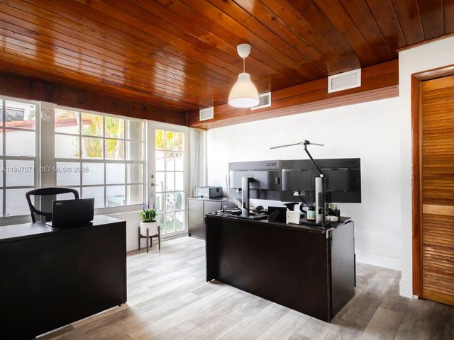 11722 SW 107th Ter, Miami, FL 33186